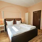 Utpatel Whg 03 فيلة *
